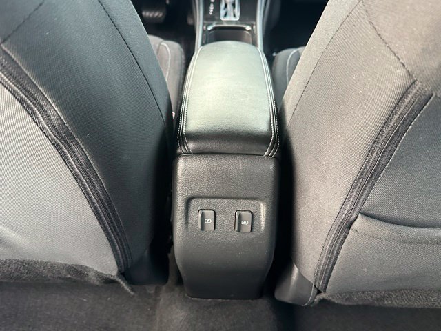 Used 2023 Nissan Kicks SV w/ Interior Electronics Package FWD image 28