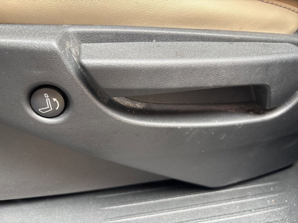 Used 2023 INFINITI QX60 Sensory w/ Cargo Package image 56