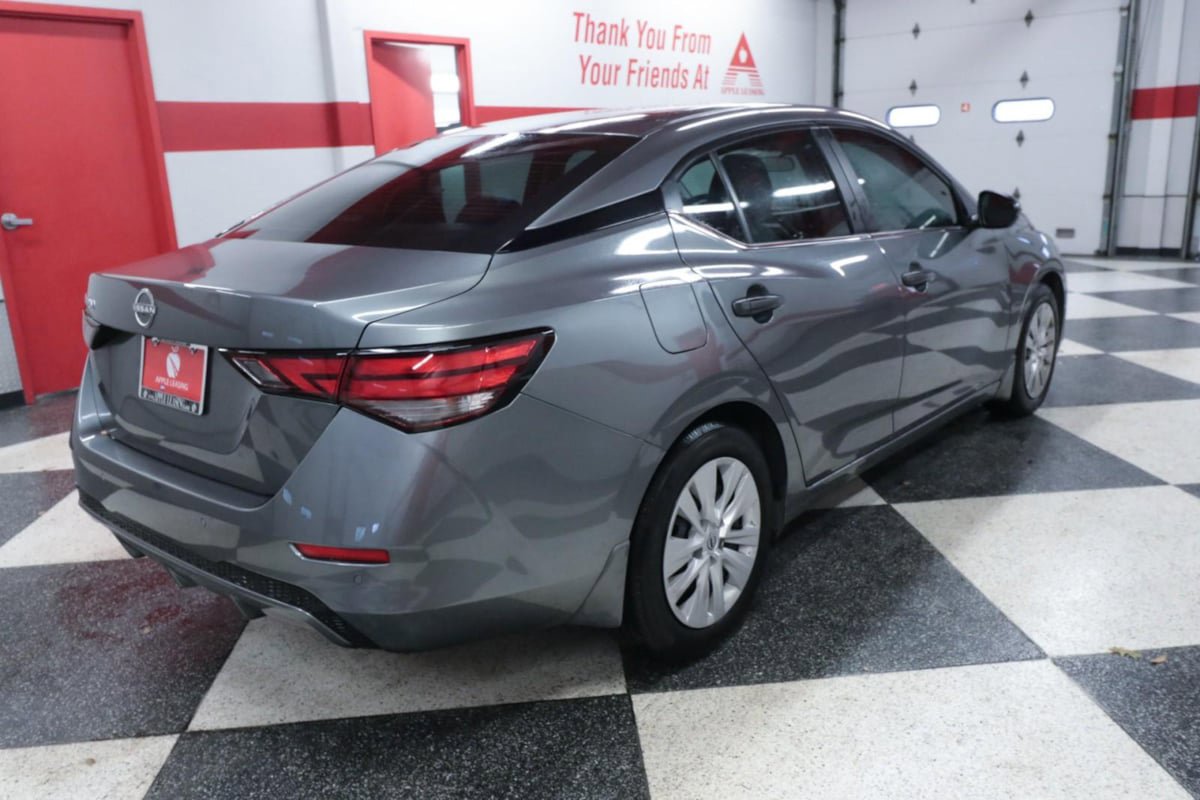Used 2025 Nissan Sentra S FWD image 7