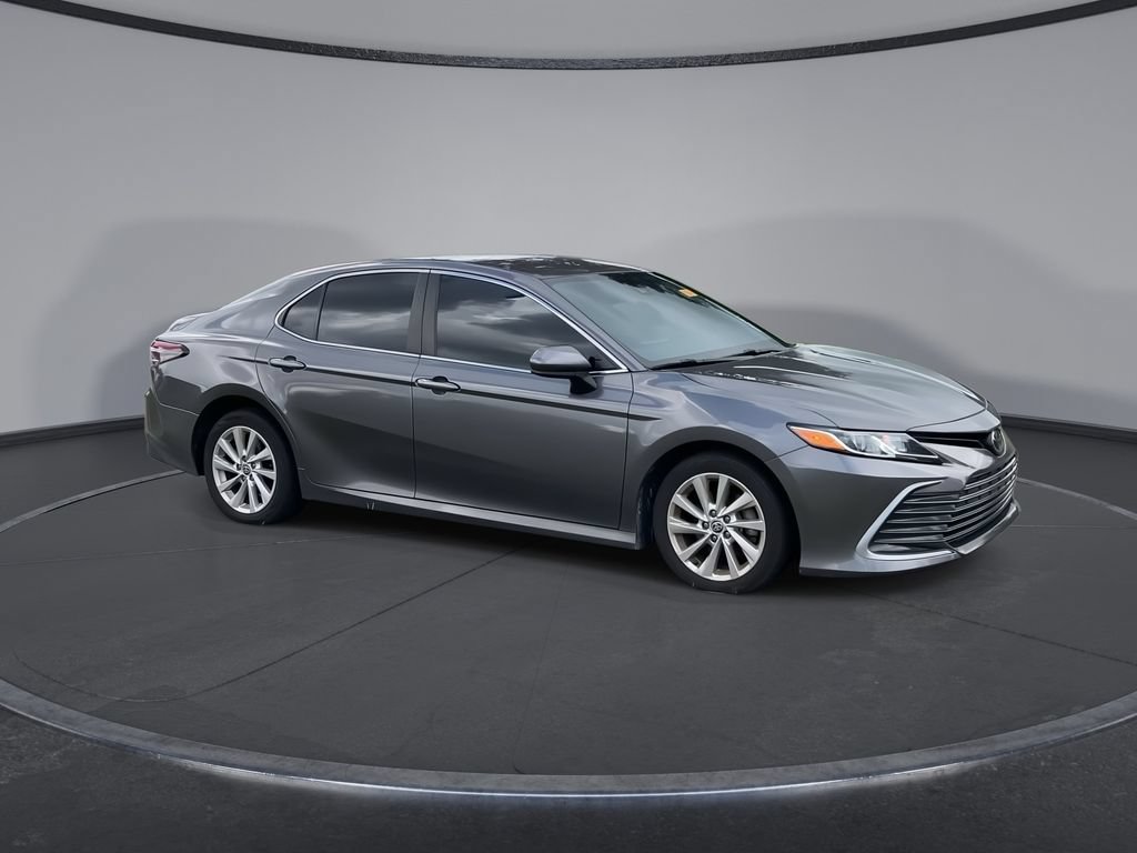 Used 2023 Toyota Camry LE FWD image 2