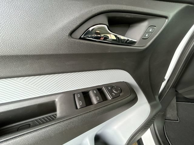 New 2027 Chevrolet Bolt LT w/ Comfort Package FWD image 21