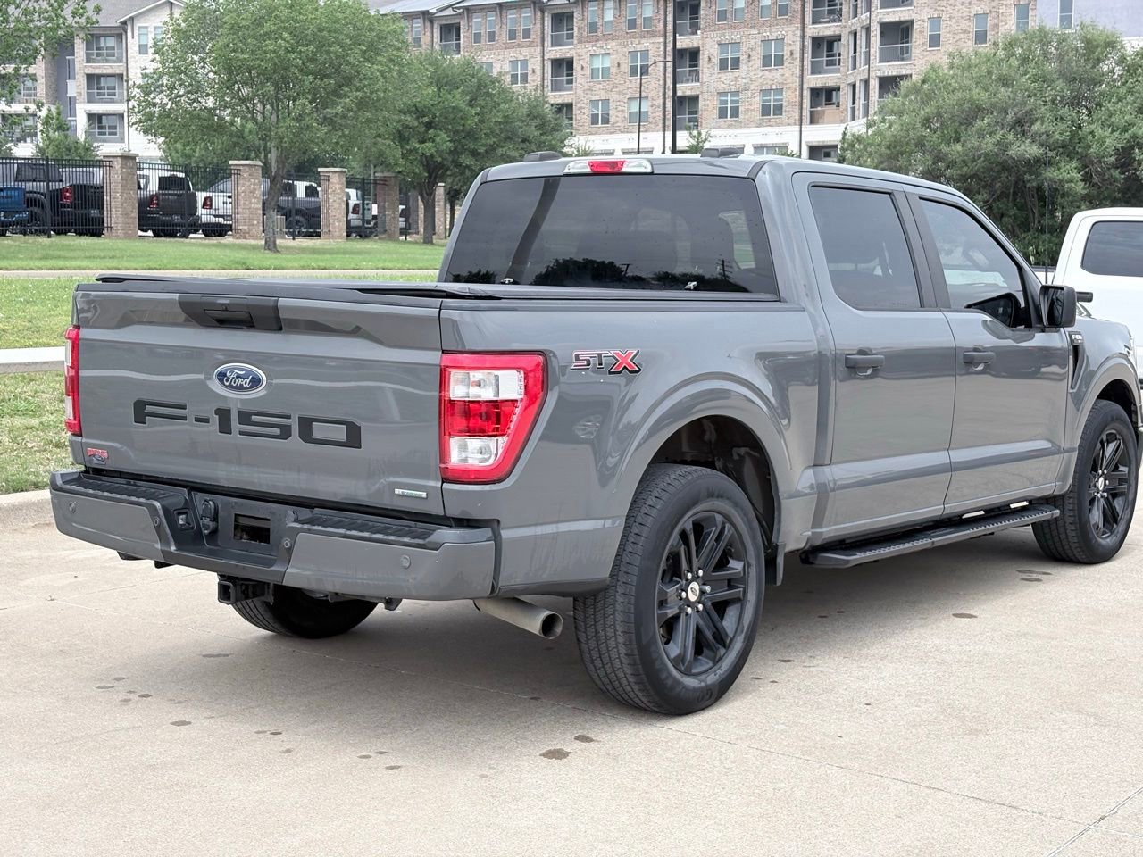 Used 2021 Ford F150 XL w/ STX Appearance Package RWD image 4