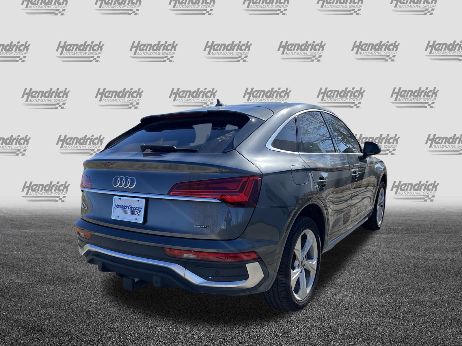 Used 2024 Audi Q5 2.0T Premium Plus w/ Premium Plus Package image 11