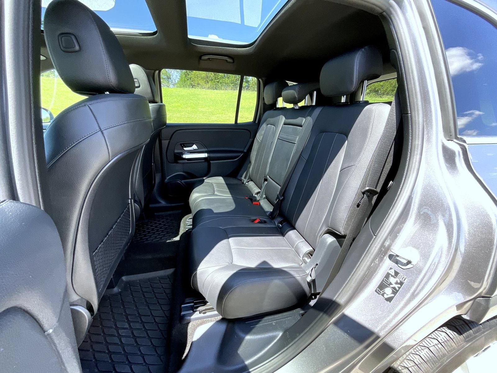 Used 2021 Mercedes-Benz GLB 250 4MATIC image 20