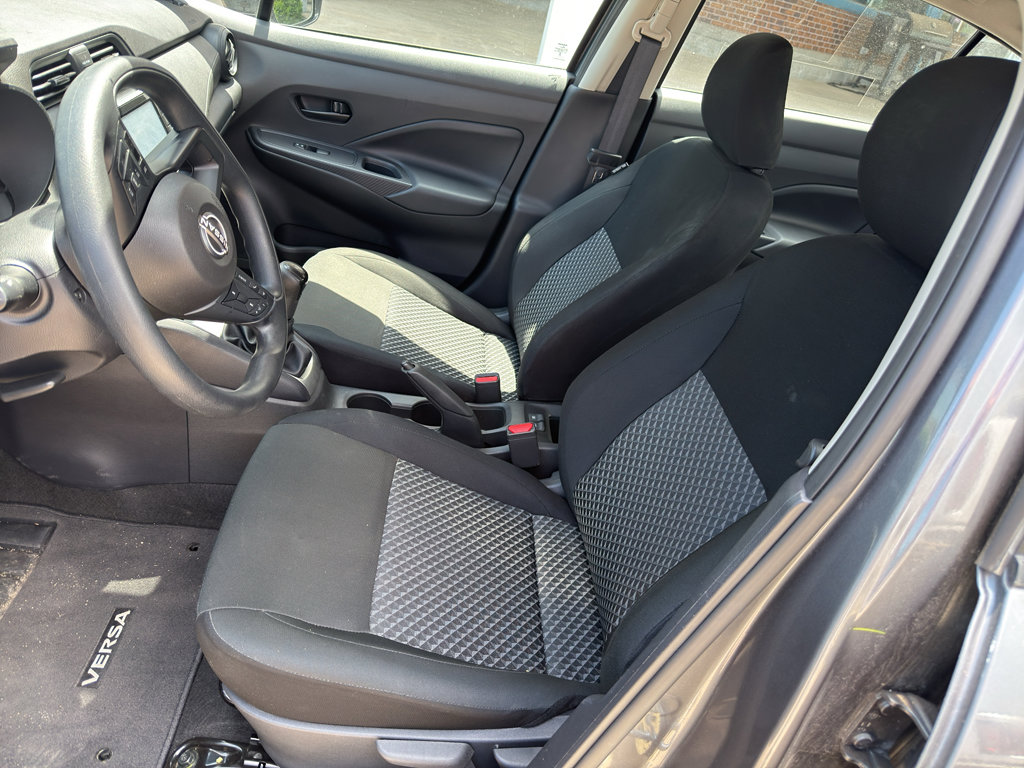 Used 2024 Nissan Versa S FWD image 11