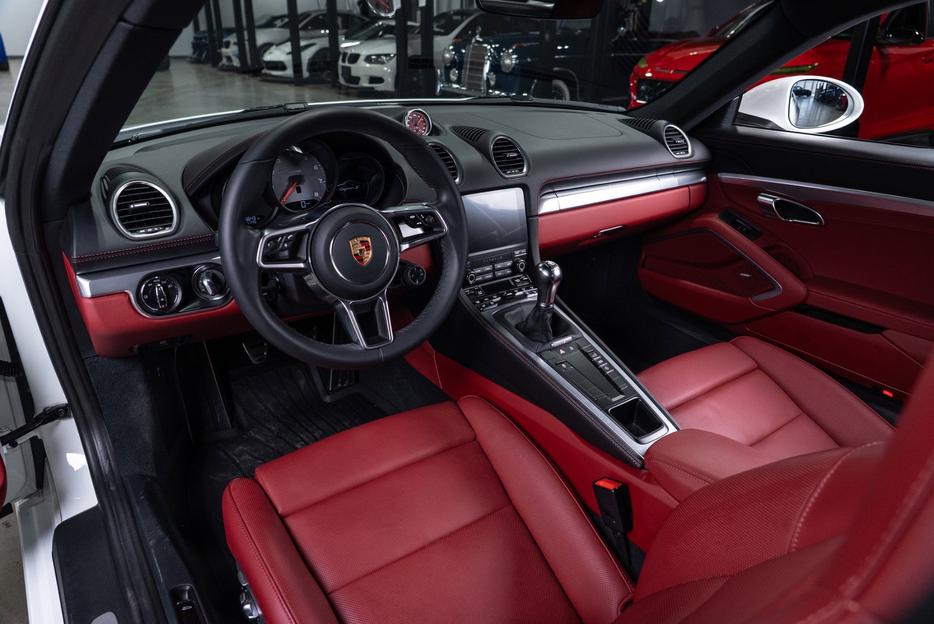 Used 2024 Porsche 718 Cayman S image 51