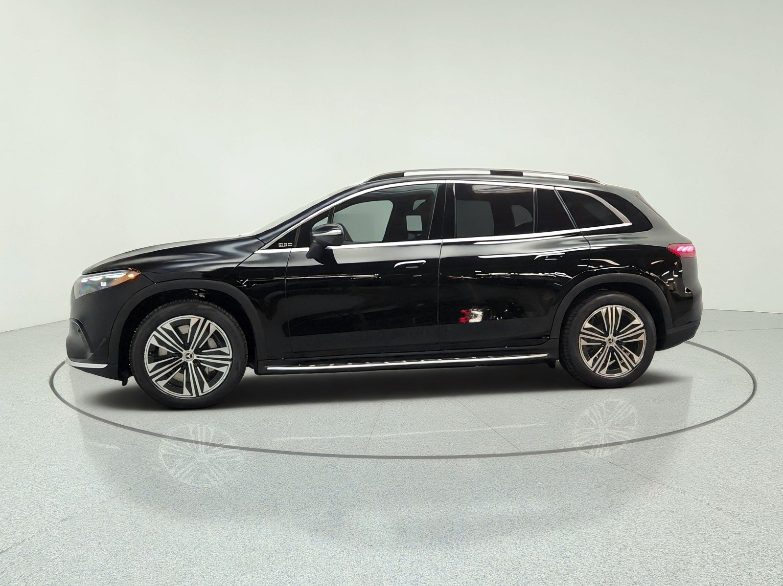 New 2026 Mercedes-Benz EQS 400 4MATIC SUV image 8