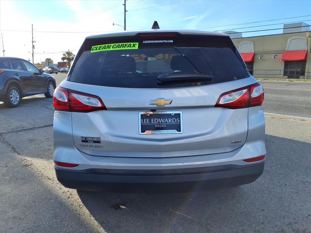 Used 2019 Chevrolet Equinox LS w/ LS Convenience Package image 3