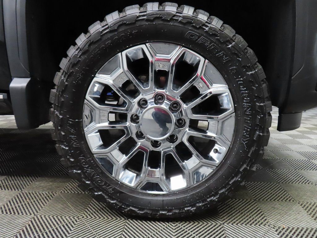 Used 2024 GMC Sierra 2500 Denali w/ Technology Package image 8