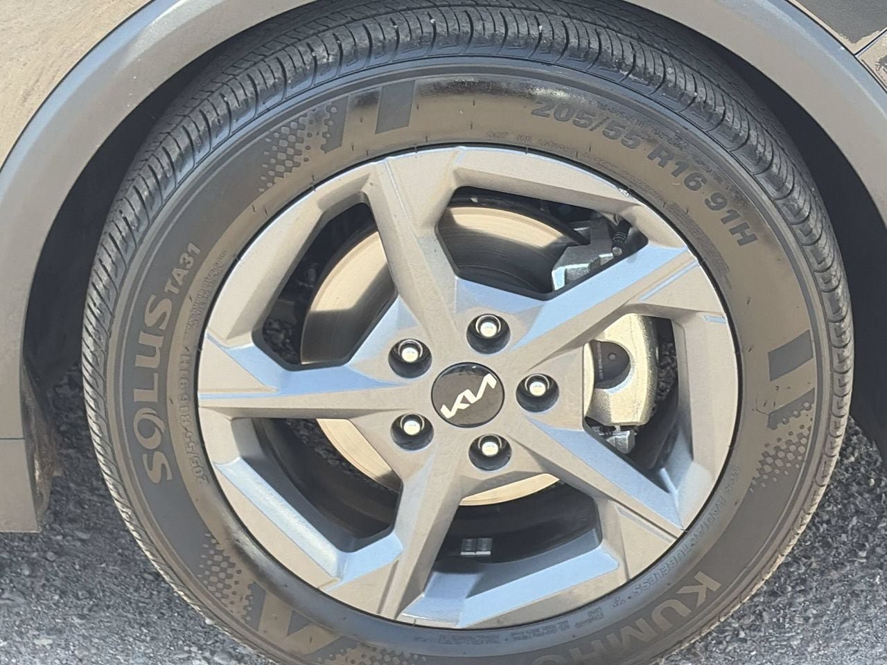 Certified 2025 Kia K4 FWD image 9