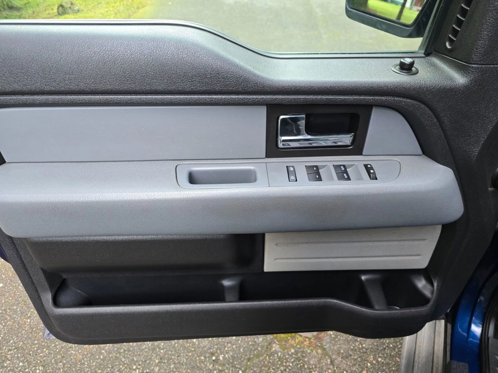 Used 2012 Ford F150 XLT w/ Trailer Tow Pkg image 21