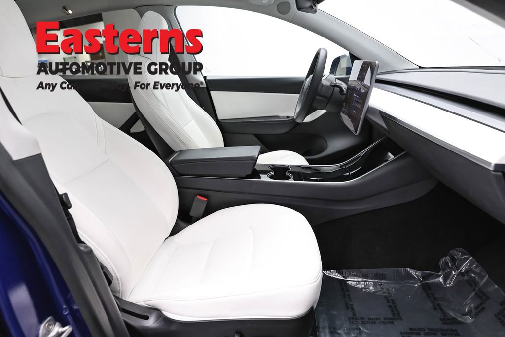 Used 2021 Tesla Model Y Long Range image 19