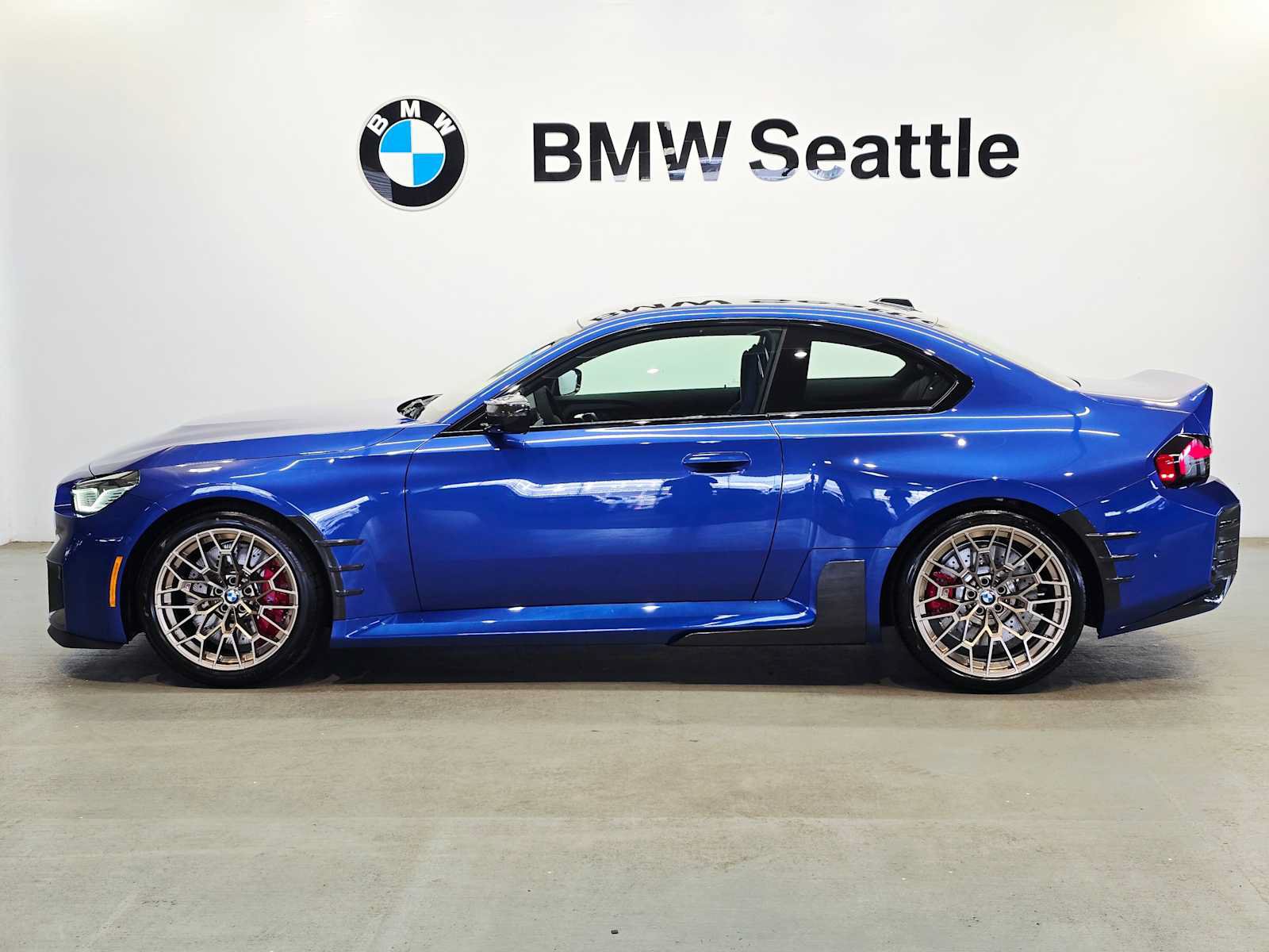 New 2026 BMW M2 CS RWD image 3
