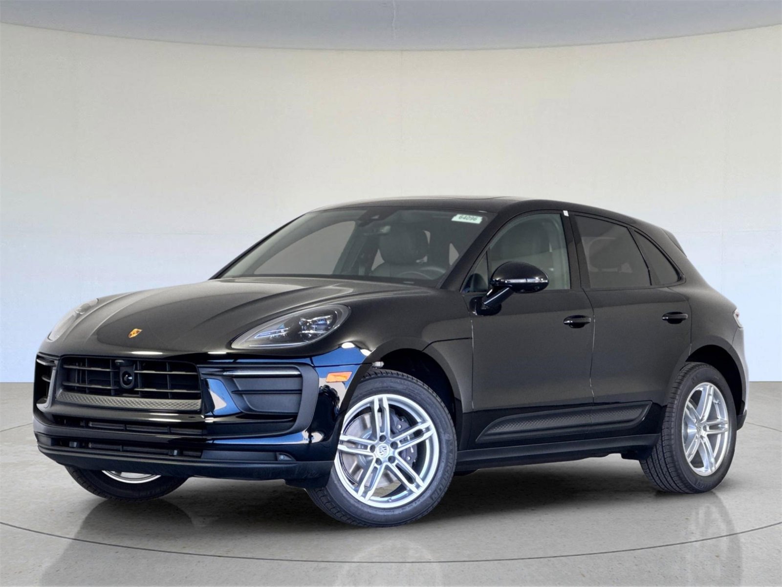 New 2026 Porsche Macan video 1