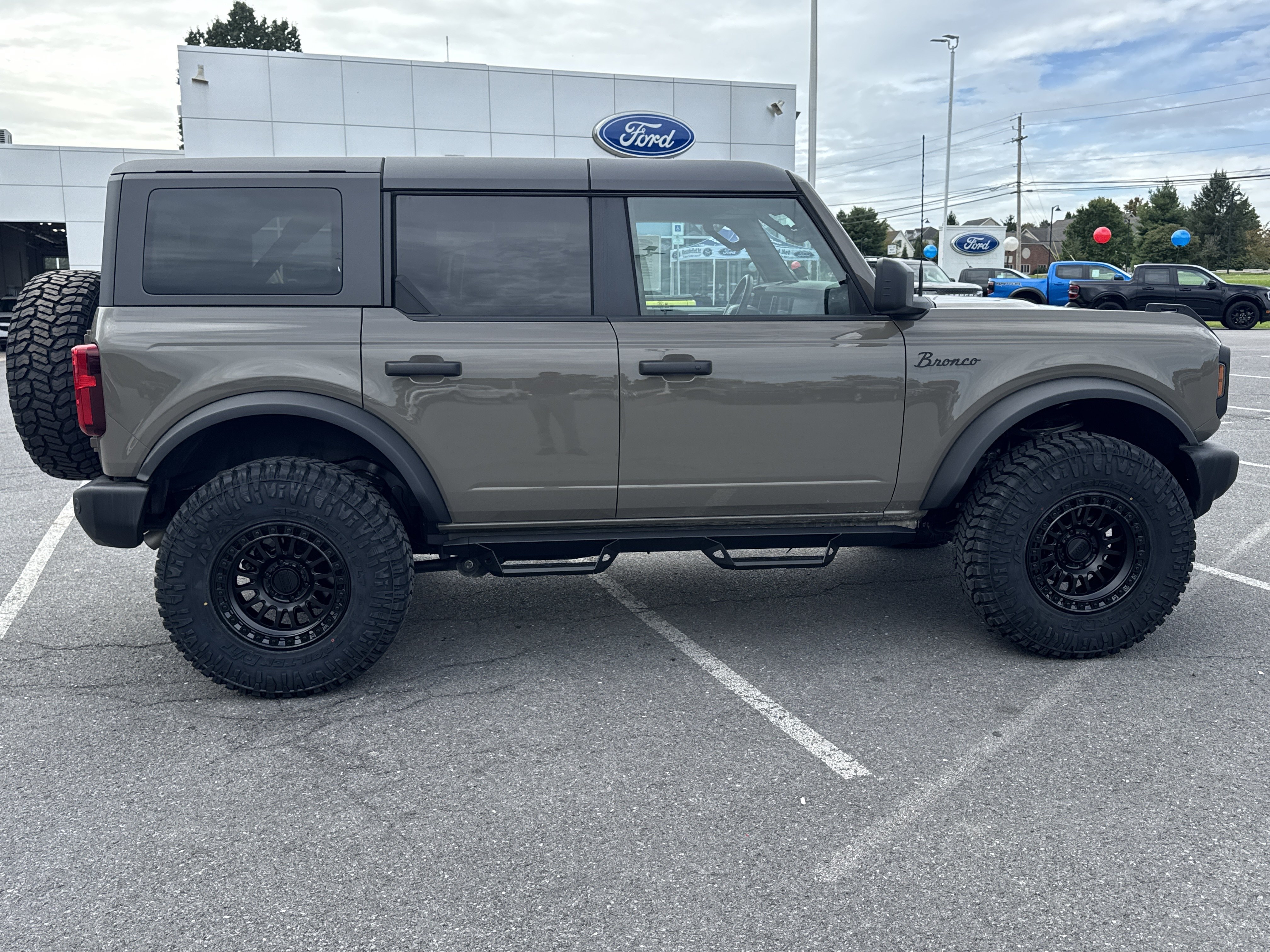 Used 2026 Ford Bronco Big Bend AWD/4WD image 2