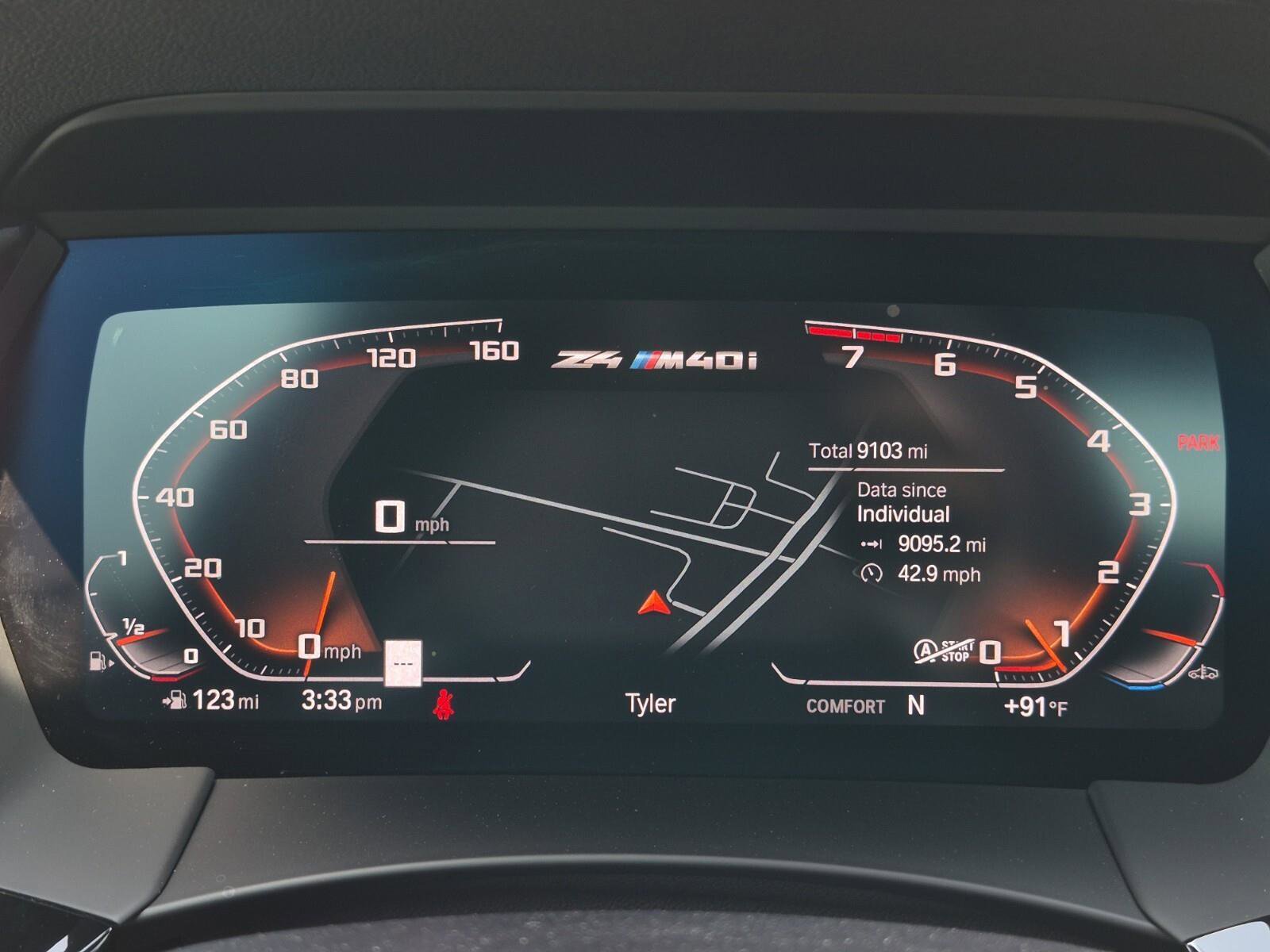 Certified 2025 BMW Z4 M40i w/ Edition RWD image 19