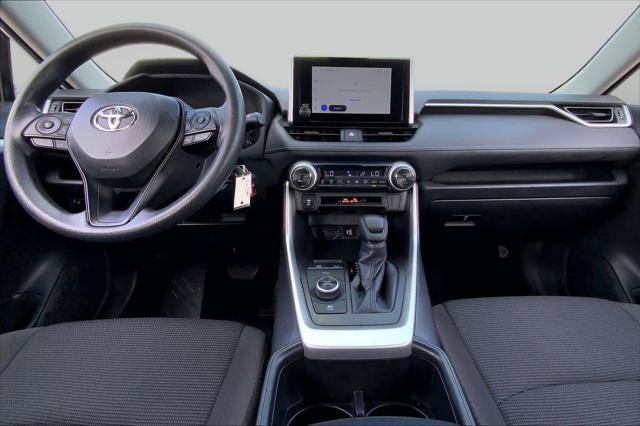 Certified 2025 Toyota RAV4 LE AWD/4WD image 15
