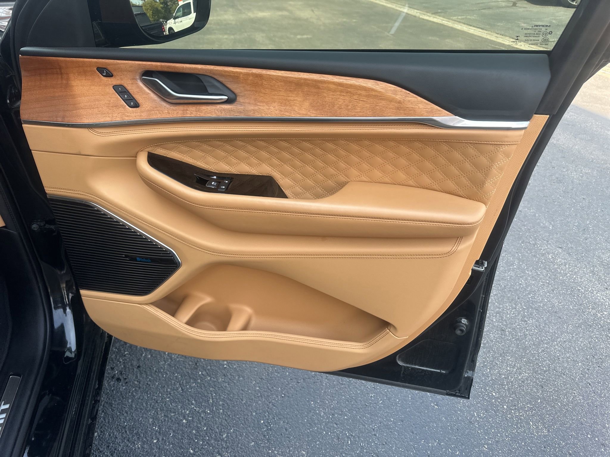 Used 2021 Jeep Grand Cherokee L Summit image 9