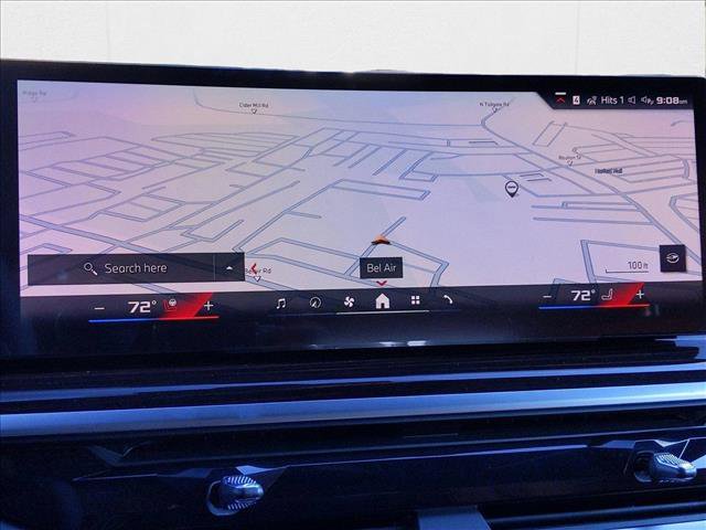 New 2025 BMW X7 M60i w/ Climate Comfort Package image 14