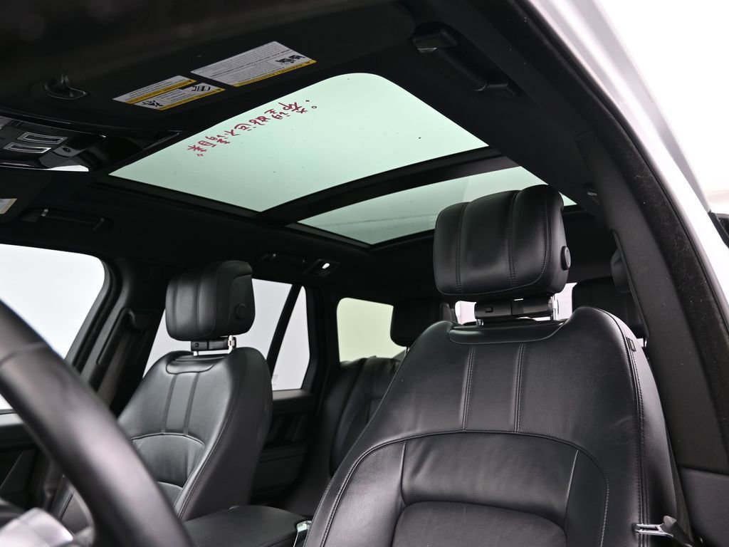 Used 2018 Land Rover Range Rover image 14