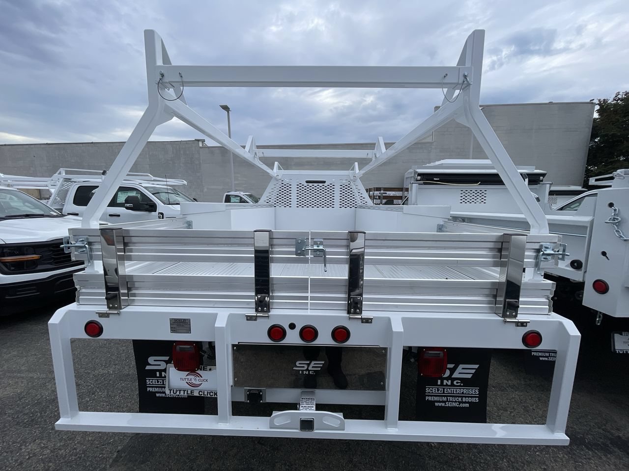 New 2026 Ford F550 2WD Crew Cab Super Duty image 5