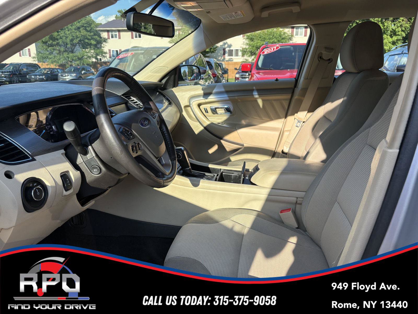 Used 2015 Ford Taurus SEL w/ Equipment Group 201A AWD/4WD image 16