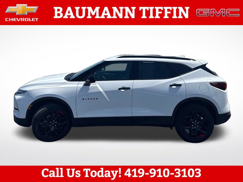 Used 2023 Chevrolet Blazer LT w/ Convenience Package FWD image 6