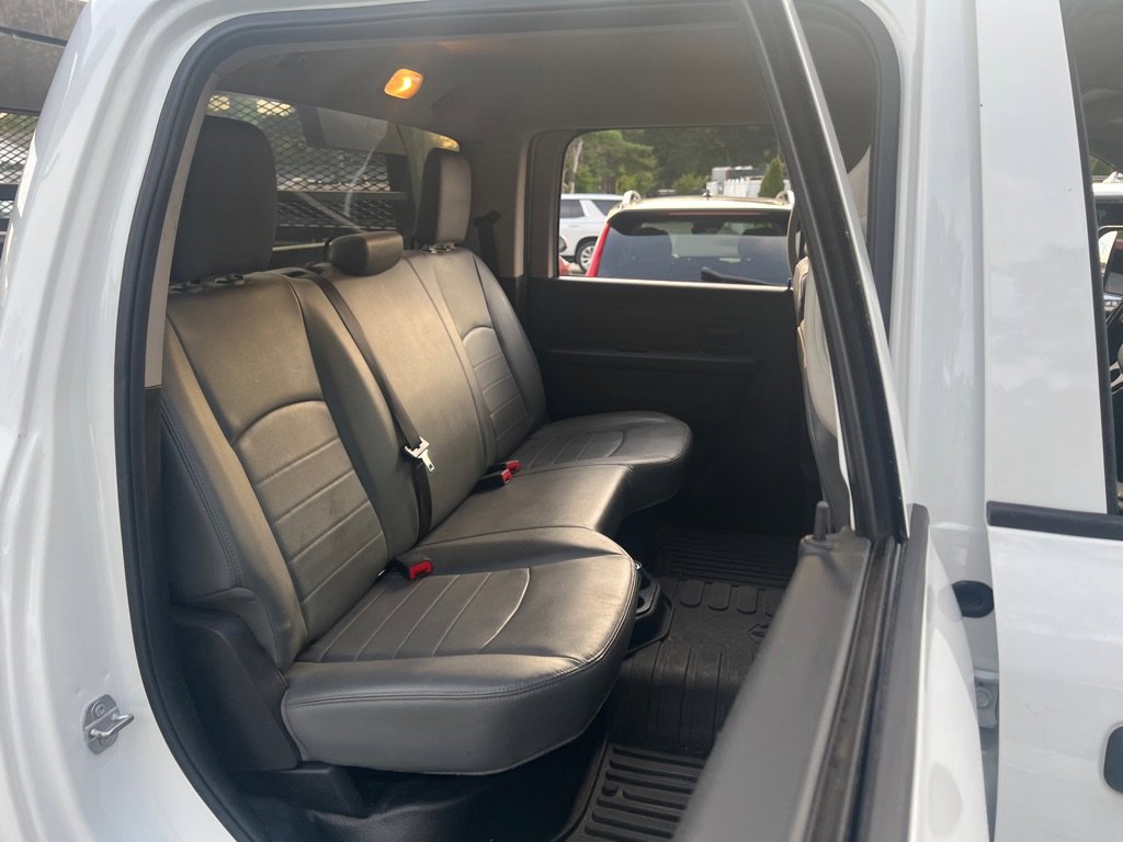 Used 2016 RAM 3500 Tradesman w/ Chrome Appearance Group image 15