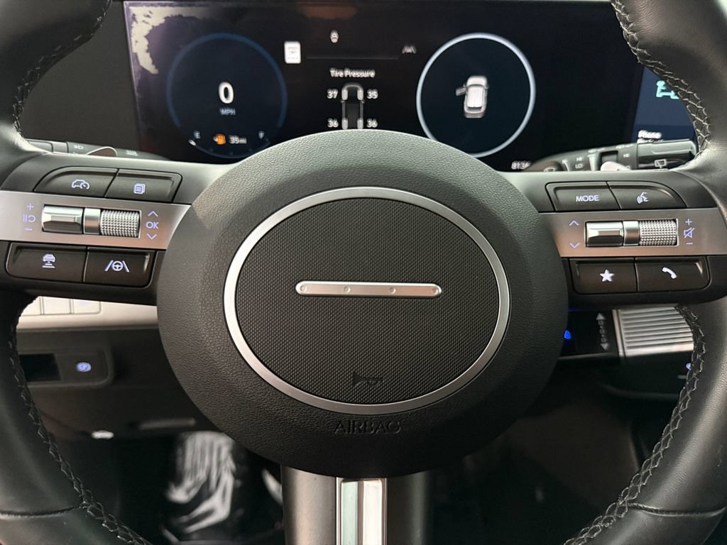 Used 2024 Hyundai Kona SEL w/ Convenience Package FWD image 21