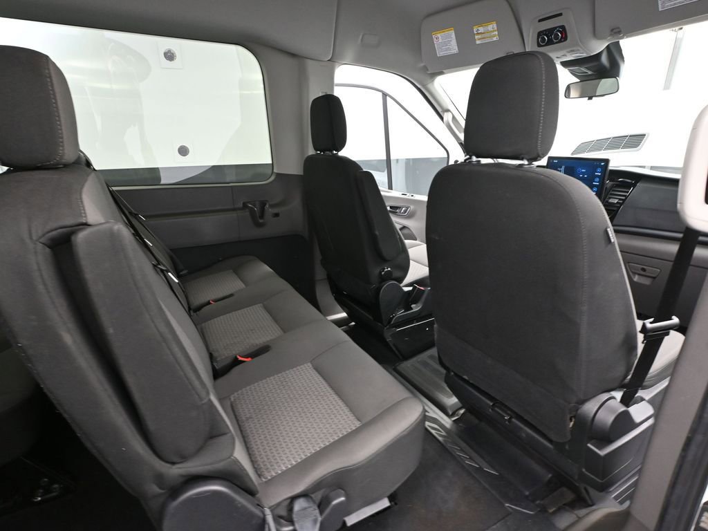 Used 2024 Ford Transit 350 XLT image 41