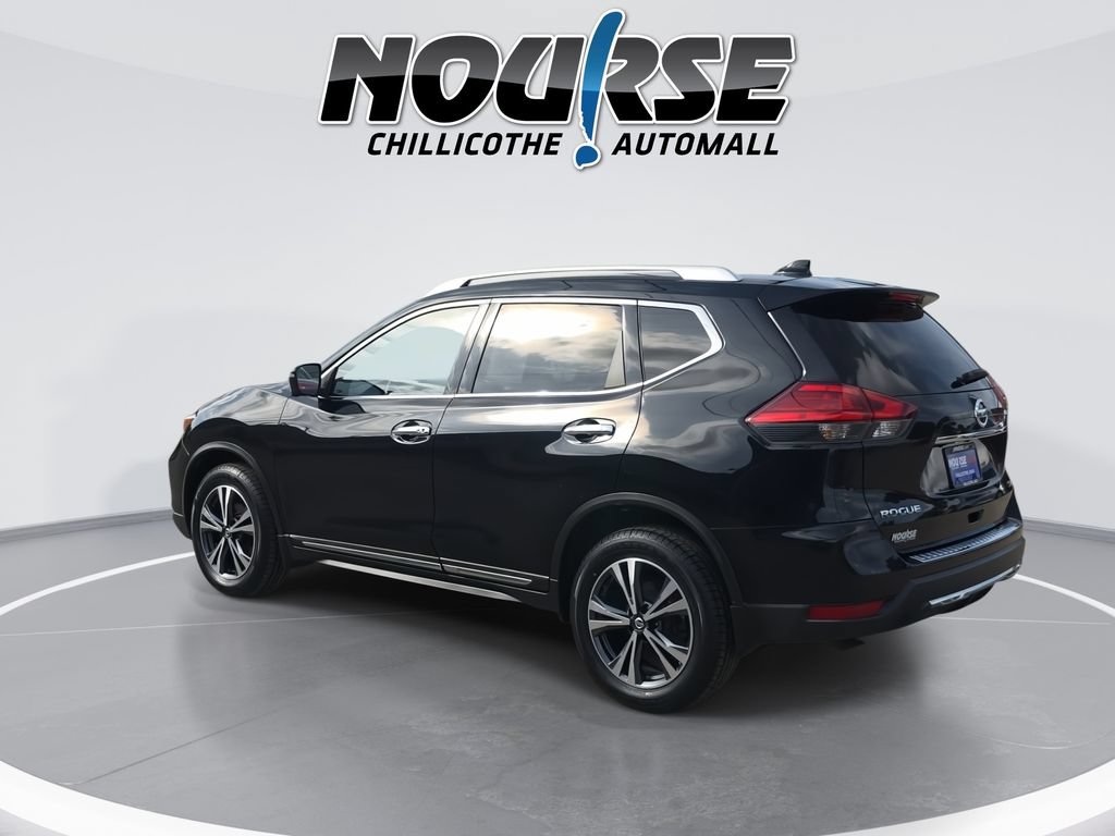 Used 2017 Nissan Rogue SL AWD/4WD image 6