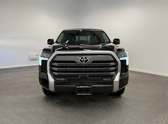 Used 2023 Toyota Tundra Limited image 4