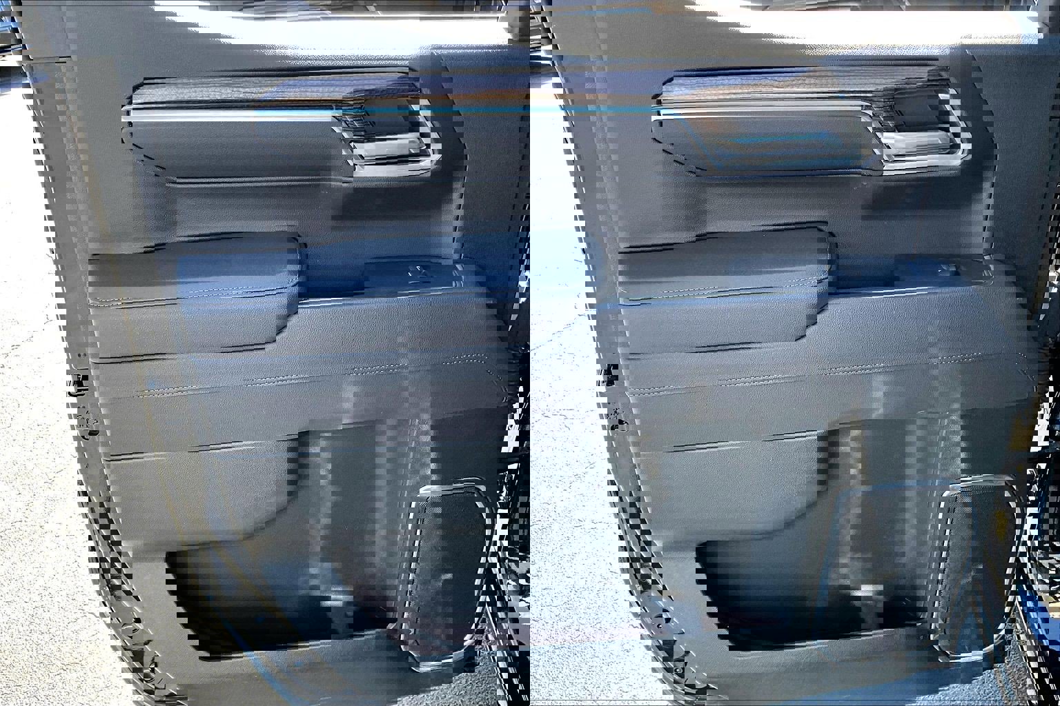 Certified 2025 Chevrolet Silverado 1500 LT image 12