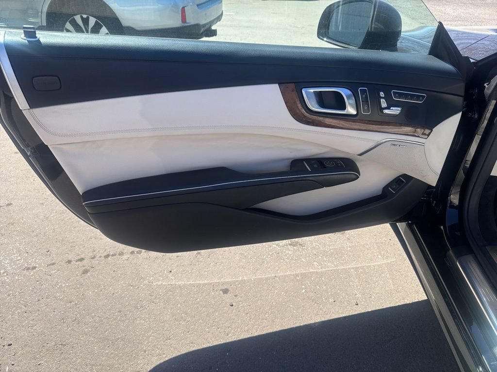Used 2014 Mercedes-Benz SL 550 image 28