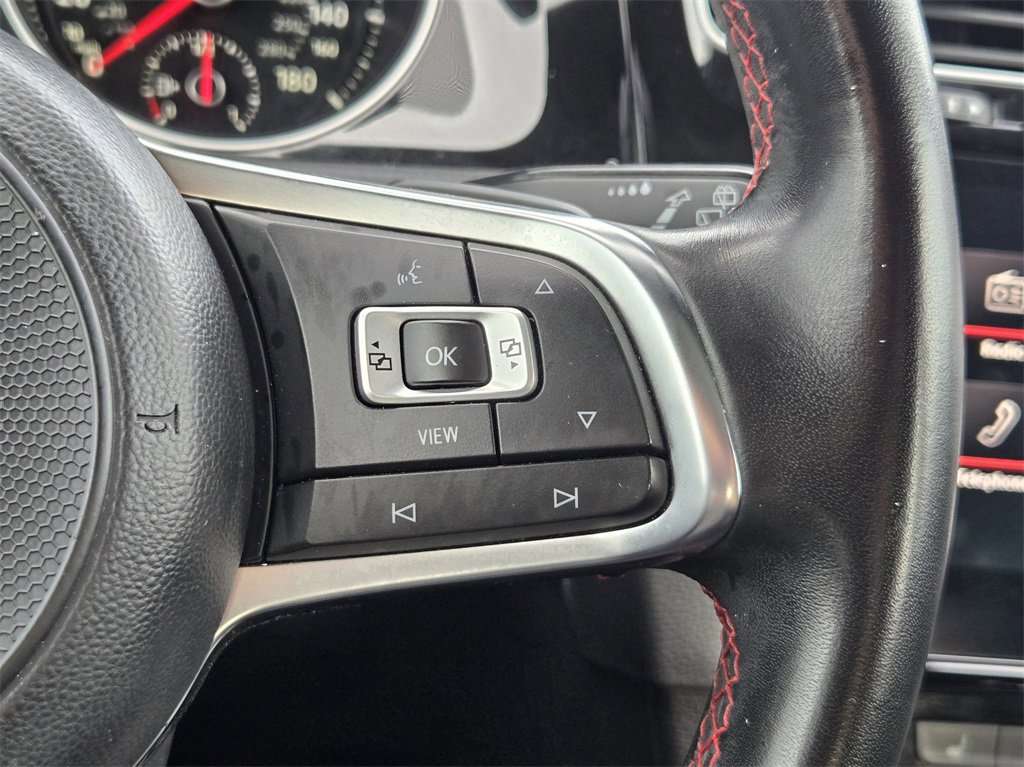 Used 2019 Volkswagen Golf 4-Door image 27