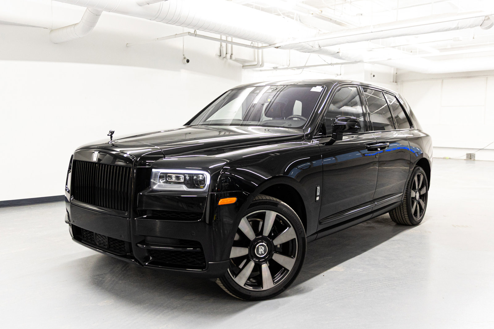 Certified 2024 Rolls-Royce Cullinan image 51