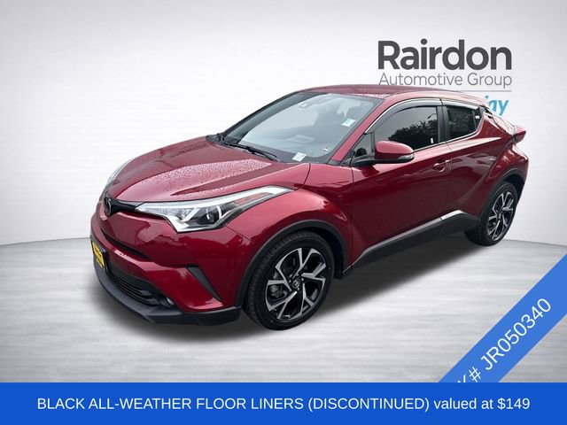 Used 2018 Toyota C-HR XLE FWD image 3