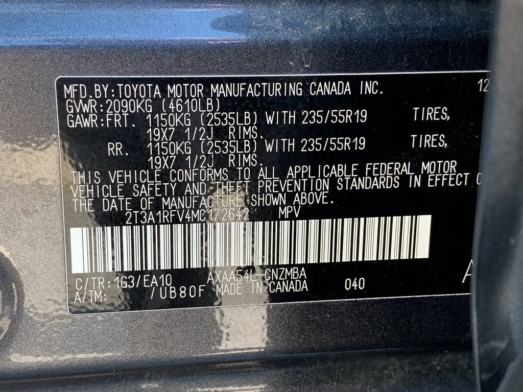 Used 2021 Toyota RAV4 XLE Premium AWD/4WD image 37