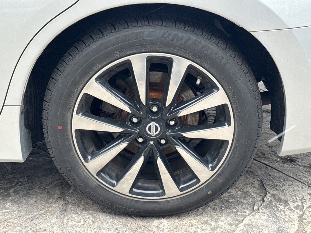 Used 2018 Nissan Altima 2.5 SV image 6