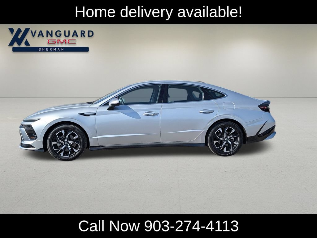 Used 2025 Hyundai Sonata SEL FWD image 4