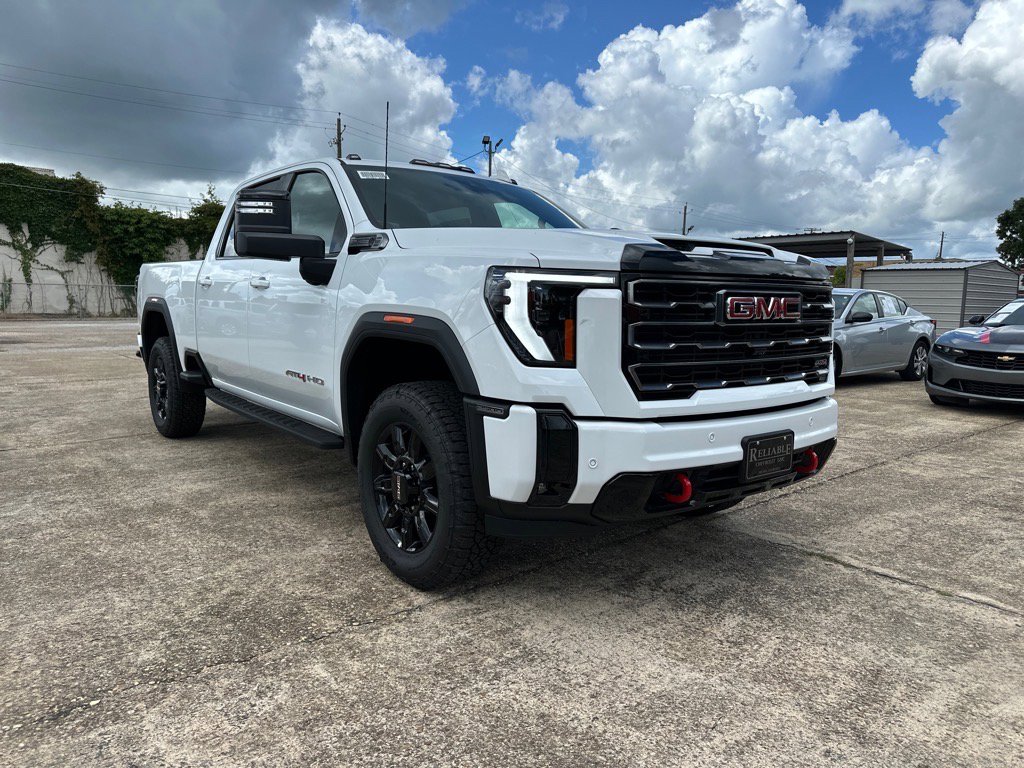 New 2025 GMC Sierra 2500 AT4 w/ AT4 Premium Plus Package image 2