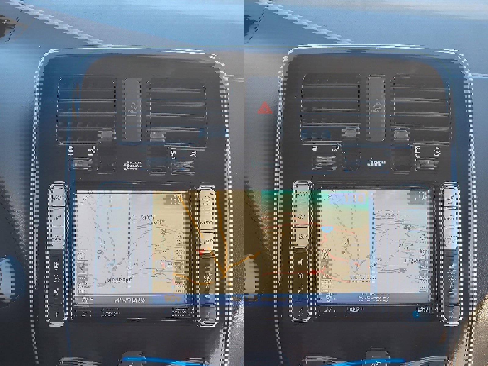 Used 2015 Nissan Leaf SL w/ Premium Package image 17