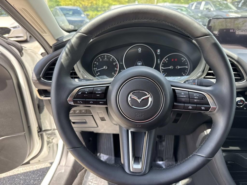 Certified 2025 MAZDA MAZDA3 2.5 Turbo Sedan w/Premium Plus image 46