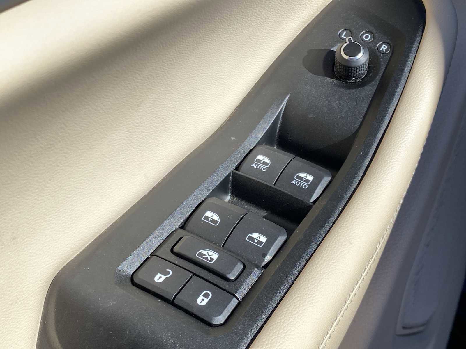 Certified 2024 Jeep Grand Cherokee L Limited image 20