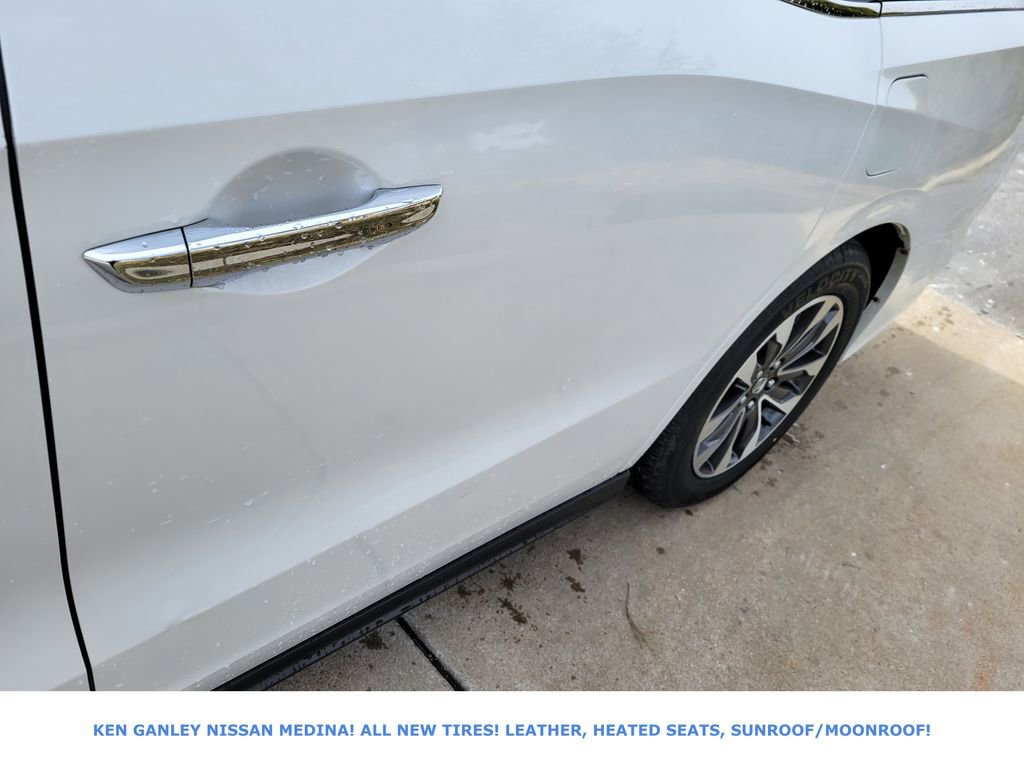 Used 2023 Honda Odyssey EX-L image 12