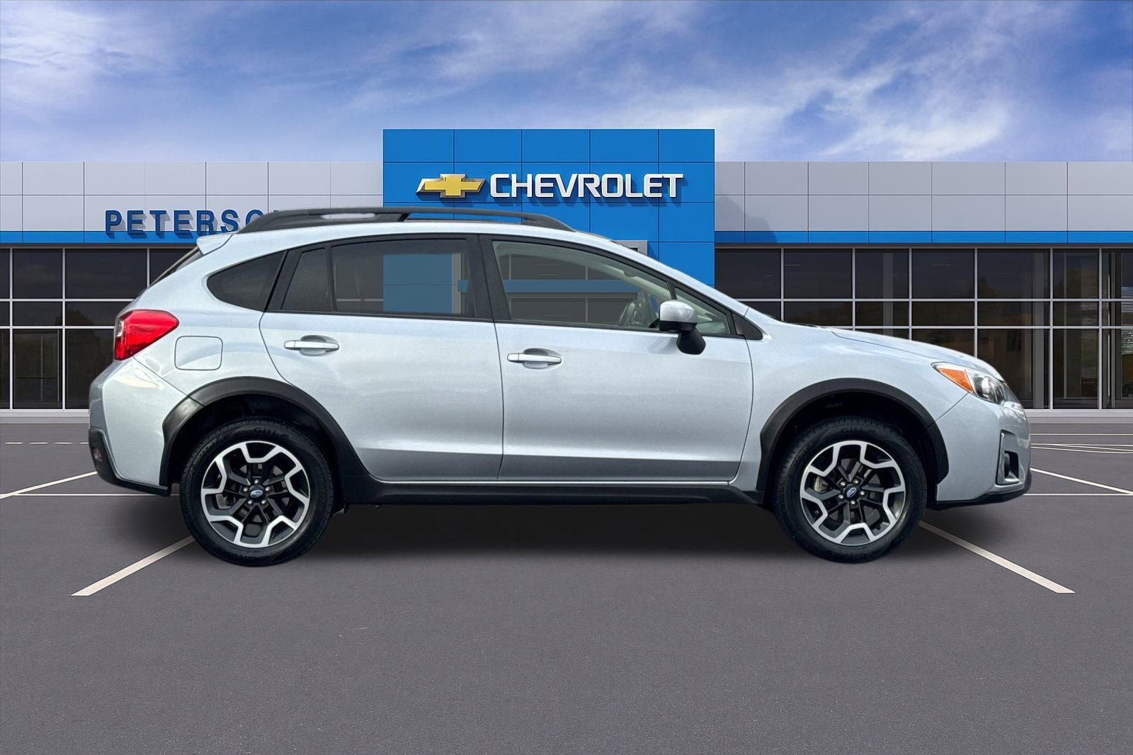 Used 2016 Subaru Crosstrek 2.0i Premium w/ Moonroof Package image 3