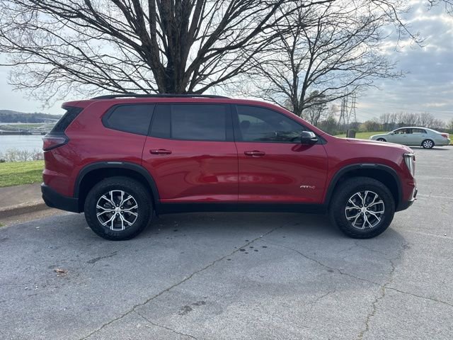 Used 2024 GMC Acadia AT4 w/ Luxury Package AWD/4WD image 8