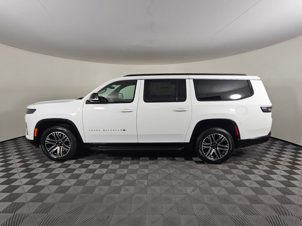 New 2026 Jeep Grand Wagoneer L 4WD w/ HD Trailer Tow Package image 7