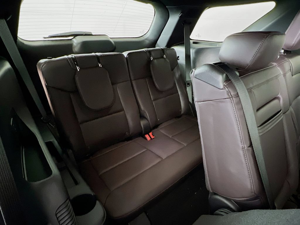 New 2026 Ford Explorer Platinum AWD/4WD image 17