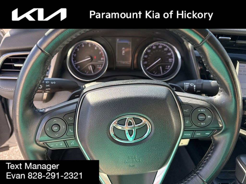 Used 2019 Toyota Camry SE FWD image 29
